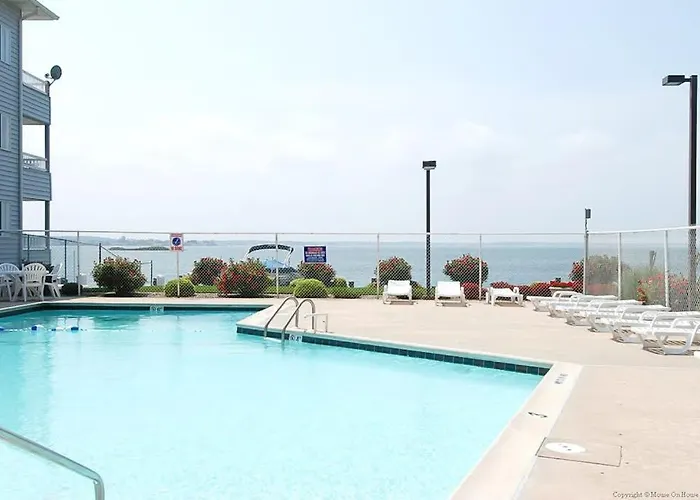 Pointe On The Bay 508 Holiday home